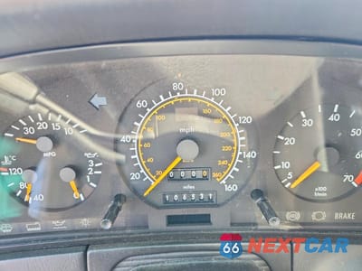 Zdjęcie 9 z 12 samochodu: 1994 MERCEDES-BENZ S 500 VIN:WDBGA51E4RA167308 - miniatura