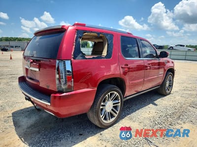 Trzecie zdjęcie samochodu z tyłu: 2013 CADILLAC ESCALADE PREMIUM VIN:1GYS4CEF8DR139378 - miniatura