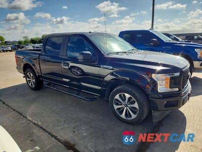 Czwarte zdjęcie samochodu z boku: 2019 FORD F150 SUPERCREW VIN:1FTEW1C55KKC09999 - miniatura