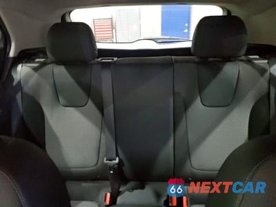 Zdjęcie 10 z 13 samochodu: 2022 BUICK ENCORE GX PREFERRED VIN:KL4MMCSL5NB085518 - miniatura