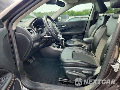 Zdjęcie 7 z 13 samochodu: 2020 JEEP COMPASS LATITUDE VIN:3C4NJDBB7LT239559 - miniatura