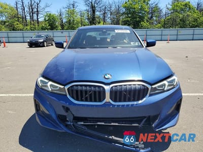 Piąte zdjęcie samochodu w środku: 2023 BMW 330XI VIN:3MW89FF01P8D61060 - miniatura
