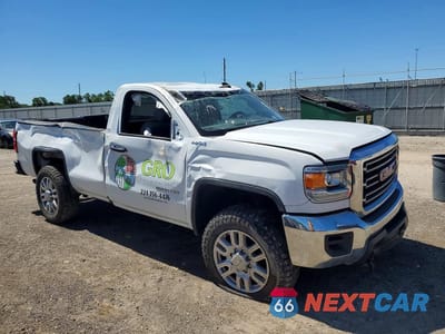 Czwarte zdjęcie samochodu z boku: 2017 GMC SIERRA K2500 HEAVY DUTY VIN:1GT02REG3HZ236427 - miniatura
