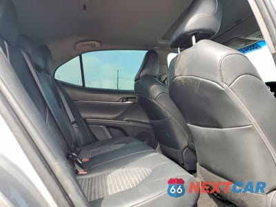 Zdjęcie 10 z 12 samochodu: 2020 TOYOTA CAMRY SE VIN:4T1J31AK8LU529948 - miniatura