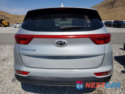 Zdjęcie 6 z 13 samochodu: 2017 KIA SPORTAGE LX VIN:KNDPMCAC6H7163767 - miniatura