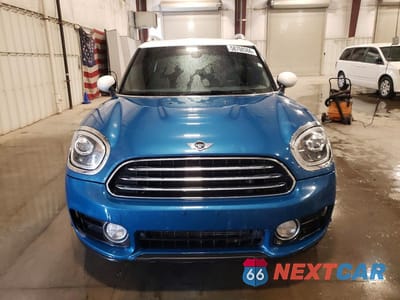 Piąte zdjęcie samochodu w środku: 2017 MINI COOPER COUNTRYMAN ALL4 VIN:WMZYV5C35H3E02603 - miniatura