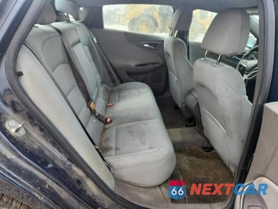 Zdjęcie 10 z 12 samochodu: 2017 CHEVROLET MALIBU LS VIN:1G1ZB5ST0HF103328 - miniatura