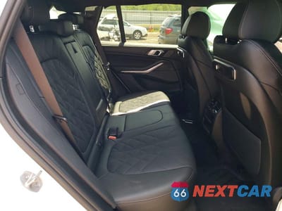 Zdjęcie 11 z 13 samochodu: 2026 BMW X5 XDRIVE50E VIN:5UX43EU02T9129016 - miniatura