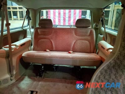 Zdjęcie 10 z 13 samochodu: 2000 DODGE GRAND CARAVAN SE VIN:1B4GP44G0YB750990 - miniatura