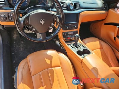 Zdjęcie 8 z 12 samochodu: 2013 MASERATI GRANTURISMO S VIN:ZAM45MMA4D0068445 - miniatura
