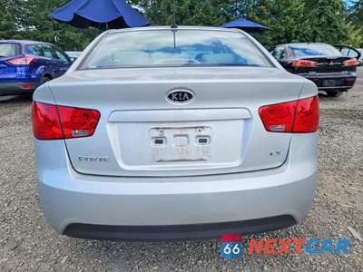 Zdjęcie 6 z 12 samochodu: 2010 KIA FORTE EX VIN:KNAFU4A23A5291763 - miniatura