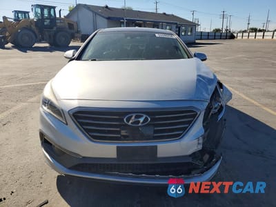 Piąte zdjęcie samochodu w środku: 2015 HYUNDAI SONATA SPORT 2.0T VIN:5NPE34AB0FH071859 - miniatura