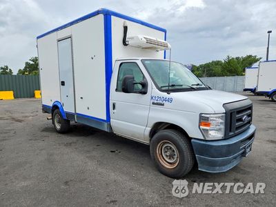 Czwarte zdjęcie samochodu z boku: 2023 FORD E350 REFRIGERATED BOX TRUCK VIN:1FDWE3FKXPDD09740 - miniatura
