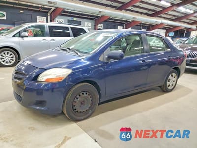 2007 TOYOTA YARIS BASE JTDBT903871121524 - główne zdjęcie licytacji z USA - miniatura