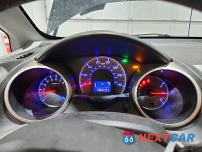 Zdjęcie 9 z 12 samochodu: 2009 HONDA FIT SPORT VIN:JHMGE88499S019216 - miniatura