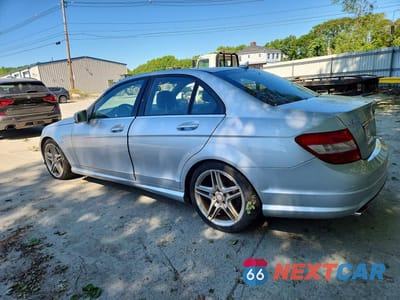 Drugie zdjęcie samochodu z przodu: 2011 MERCEDES-BENZ C 300 4MATIC VIN:WDDGF8BB9BR148615 - miniatura