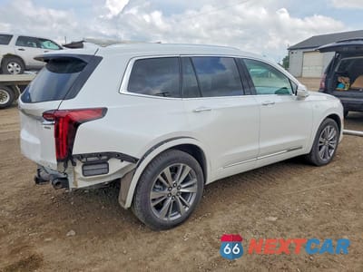 Trzecie zdjęcie samochodu z tyłu: 2024 CADILLAC XT6 PREMIUM LUXURY VIN:1GYKPDRS7RZ726750 - miniatura