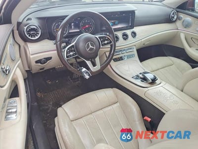 Zdjęcie 8 z 12 samochodu: 2019 MERCEDES-BENZ E 450 VIN:WDD1J6HB2KF083253 - miniatura