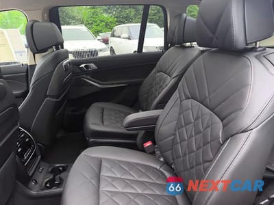 Zdjęcie 10 z 14 samochodu: 2026 BMW X7 XDRIVE40I VIN:5UX23EM06T9126112 - miniatura
