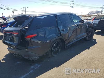 Trzecie zdjęcie samochodu z tyłu: 2024 LEXUS TX 350 PREMIUM VIN:5TDAAAB61RS000737 - miniatura