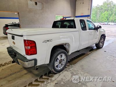 Trzecie zdjęcie samochodu z tyłu: 2012 CHEVROLET SILVERADO K1500 LTZ VIN:1GCRKTE77CZ333501 - miniatura