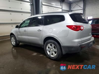Drugie zdjęcie samochodu z przodu: 2011 CHEVROLET TRAVERSE LT VIN:1GNKRJED5BJ279031 - miniatura