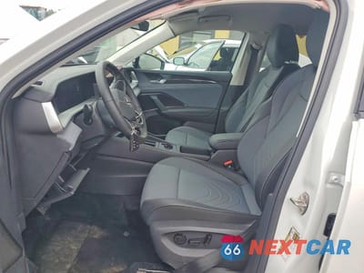 Zdjęcie 7 z 13 samochodu: 2026 VOLKSWAGEN TIGUAN SE VIN:3VVFR7RM2TM074313 - miniatura