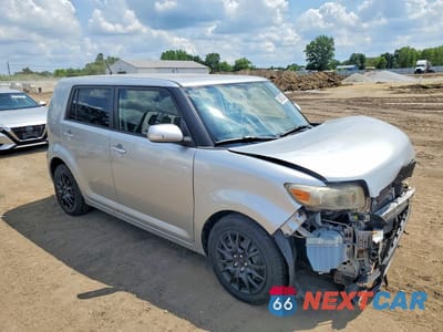 Czwarte zdjęcie samochodu z boku: 2008 TOYOTA SCION XB VIN:JTLKE50E381049755 - miniatura