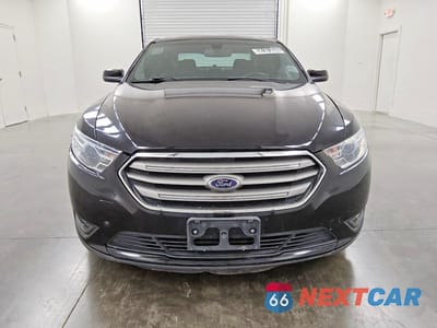 Piąte zdjęcie samochodu w środku: 2016 FORD TAURUS SEL VIN:1FAHP2E83GG126093 - miniatura