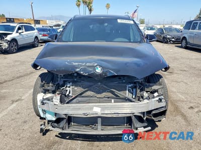 Piąte zdjęcie samochodu w środku: 2018 BMW X1 SDRIVE28I VIN:WBXHU7C38J3H42447 - miniatura