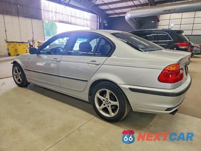 Drugie zdjęcie samochodu z przodu: 1999 BMW 323 I VIN:WBAAM3333XKC61458 - miniatura