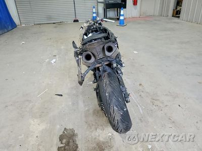 Czwarte zdjęcie samochodu z boku: 2013 YAMAHA YZFR1 VIN:JYARN23E1DA015243 - miniatura