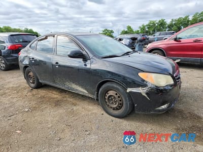 Czwarte zdjęcie samochodu z boku: 2010 HYUNDAI ELANTRA GLS VIN:KMHDU4AD8AU942348 - miniatura