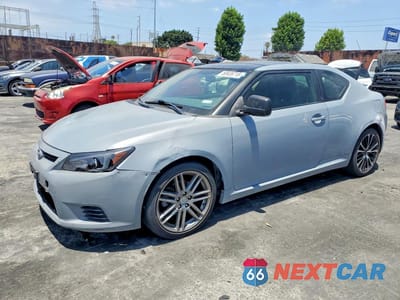 2013 SCION TC BASE JTKJF5C73D3047111 - główne zdjęcie licytacji z USA - miniatura