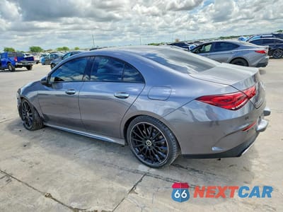 Drugie zdjęcie samochodu z przodu: 2022 MERCEDES-BENZ CLA 250 4MATIC VIN:W1K5J4HB6NN322738 - miniatura