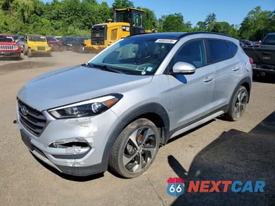 2018 HYUNDAI TUCSON VALUE KM8J3CA2XJU797683 - główne zdjęcie licytacji z USA - miniatura