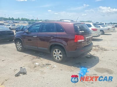 Drugie zdjęcie samochodu z przodu: 2013 KIA SORENTO LX VIN:5XYKT4A25DG325329 - miniatura