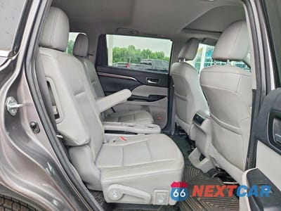 Zdjęcie 11 z 13 samochodu: 2016 TOYOTA HIGHLANDER HYBRID LIMITED VIN:5TDDCRFH6GS013921 - miniatura