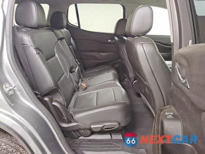 Zdjęcie 11 z 13 samochodu: 2023 GMC ACADIA SLT VIN:1GKKNML45PZ199346 - miniatura