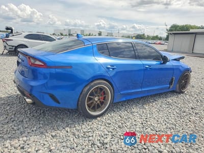 Trzecie zdjęcie samochodu z tyłu: 2018 KIA STINGER GT2 VIN:KNAE55LC3J6017395 - miniatura