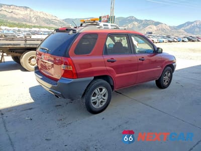 Trzecie zdjęcie samochodu z tyłu: 2008 KIA SPORTAGE LX VIN:KNDJE723187458428 - miniatura