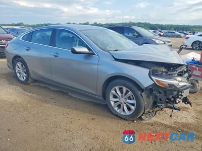 Czwarte zdjęcie samochodu z boku: 2023 CHEVROLET MALIBU LT VIN:1G1ZD5ST1PF199365 - miniatura