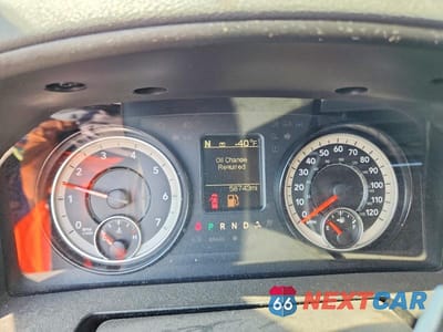 Zdjęcie 9 z 12 samochodu: 2019 RAM 1500 CLASSIC TRADESMAN VIN:1C6RR6FGXKS546162 - miniatura
