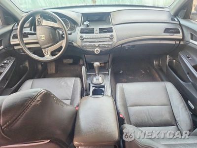 Zdjęcie 8 z 13 samochodu: 2008 HONDA ACCORD LXP VIN:JHMCP26468C040316 - miniatura