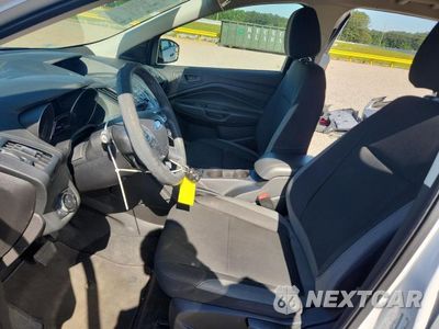 Zdjęcie 7 z 14 samochodu: 2015 FORD ESCAPE S VIN:1FMCU0F74FUA54047 - miniatura