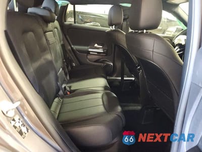 Zdjęcie 11 z 14 samochodu: 2021 MERCEDES-BENZ GLA 250 4MATIC VIN:W1N4N4HB7MJ139549 - miniatura