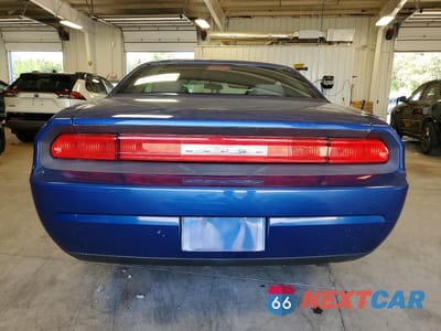 Zdjęcie 6 z 13 samochodu: 2010 DODGE CHALLENGER SE VIN:2B3CJ4DV1AH103000 - miniatura