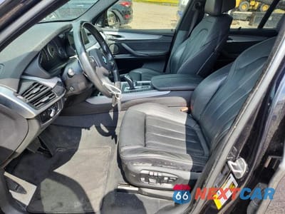 Zdjęcie 7 z 13 samochodu: 2017 BMW X5 SDRIVE35I VIN:5UXKR2C3XH0W43126 - miniatura