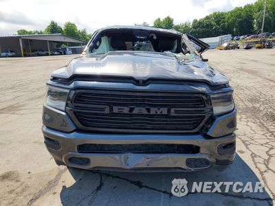 Piąte zdjęcie samochodu w środku: 2022 RAM 1500 LARAMIE VIN:1C6SRFJT4NN285152 - miniatura