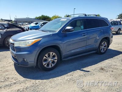 2014 TOYOTA HIGHLANDER XLE 5TDJKRFH8ES020372 - główne zdjęcie licytacji z USA - miniatura